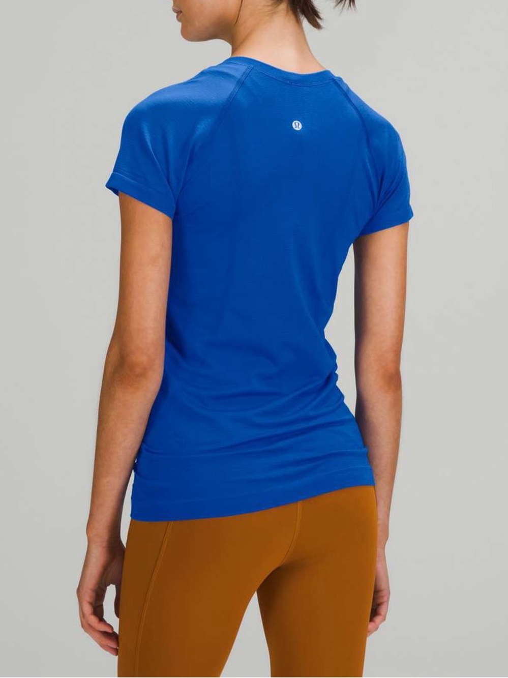 Lululemon Swiftly Tech Short Sleeve Shirt 2.0- Blazer Blue Tone/ Size 8 - Picture 2 of 9